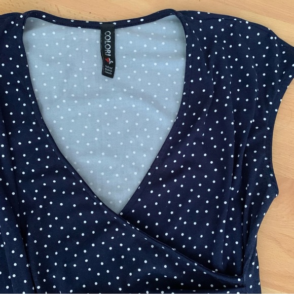 COLORI Polka Dot White on Navy Blue Top Women’s Size Large - Picture 5 of 5